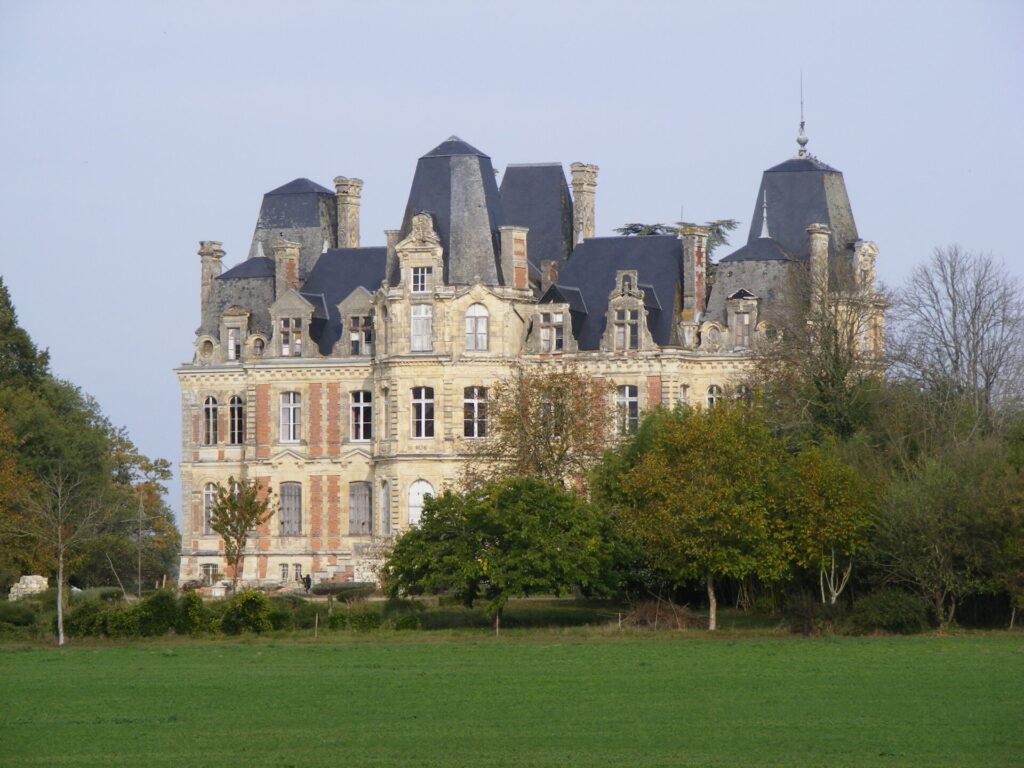 Château de Lué